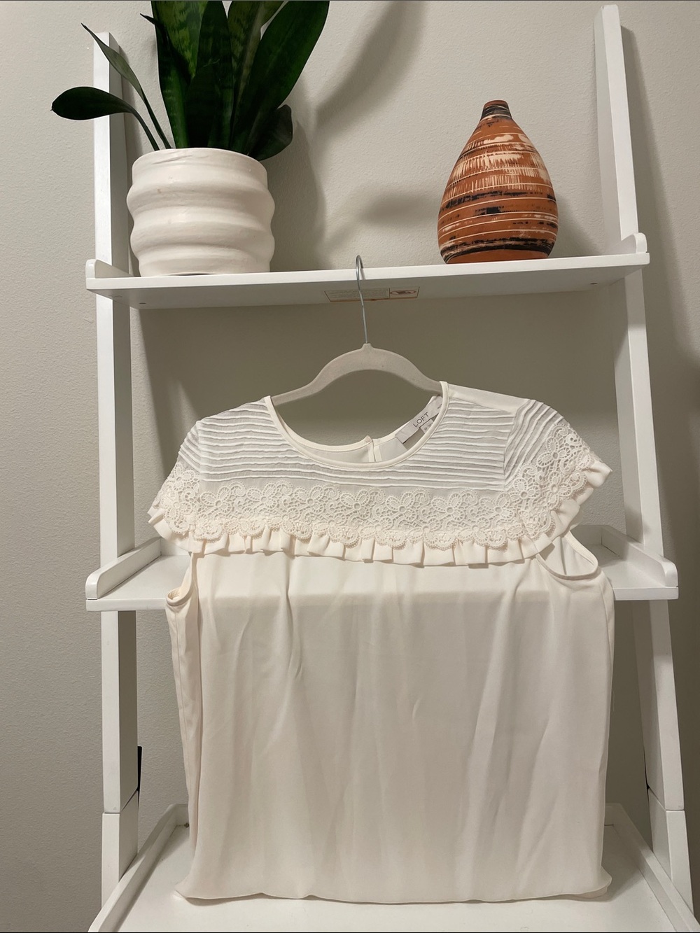 Woman LOFT Cream Lace Ruffle blouse